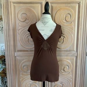 Brown Deep V-neck Shirt. Size X-Large.